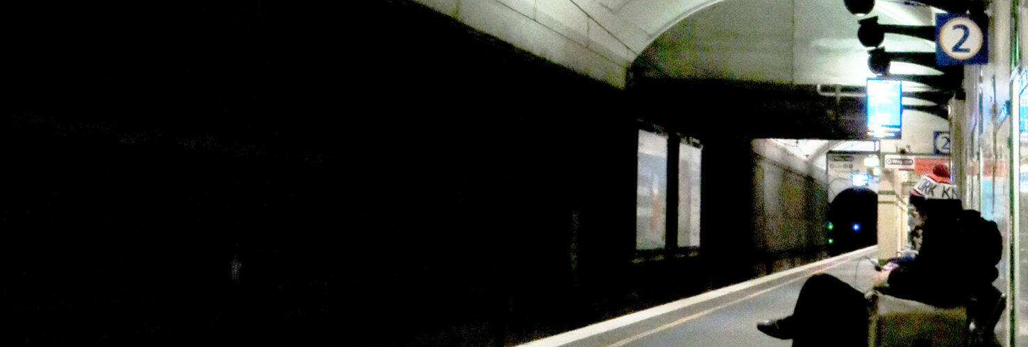 Safety message fires in tunnels and underground stations